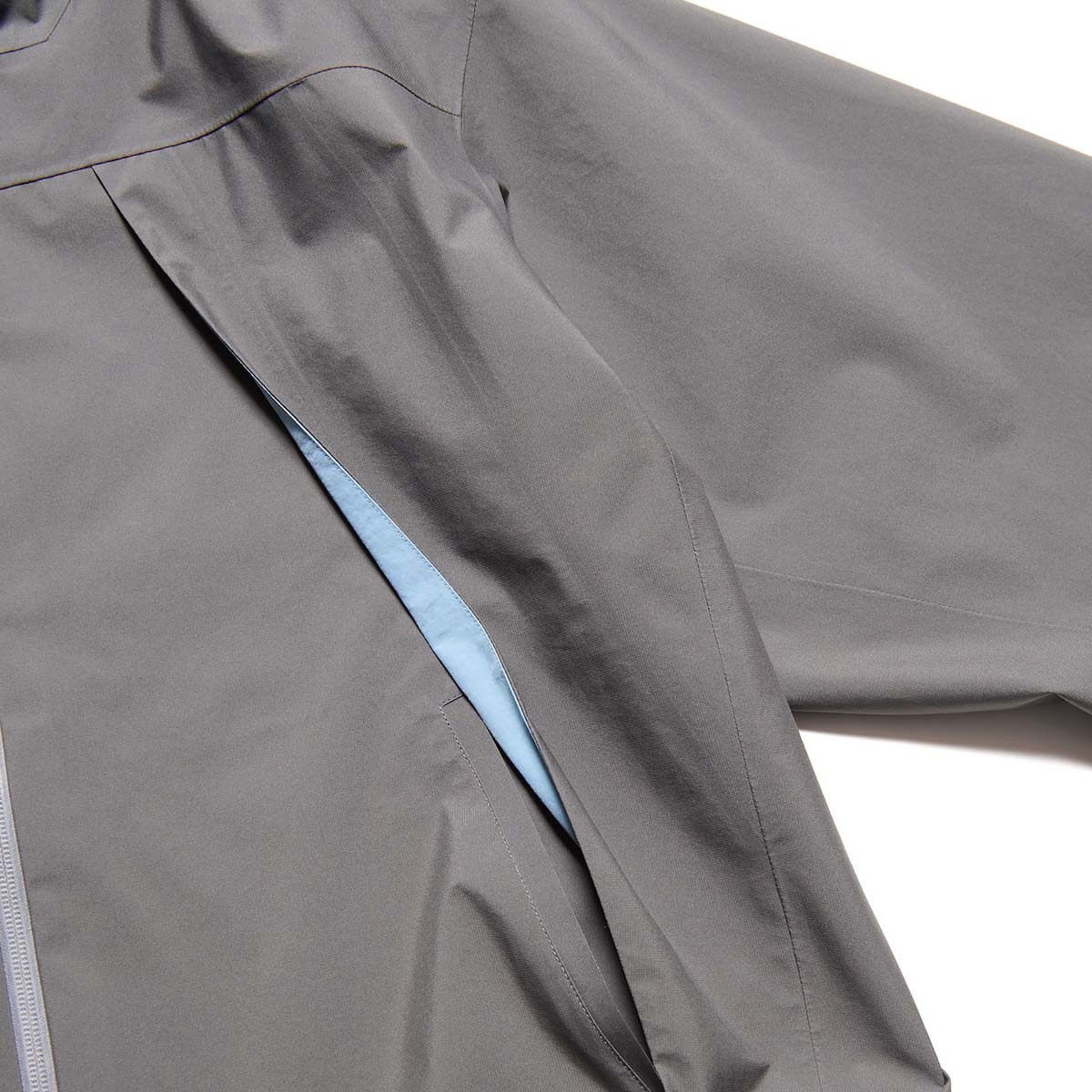 SOPHNET.  / 3-LAYER RIPSTOP MOUNTAIN JACKET (Gray) ポケット
